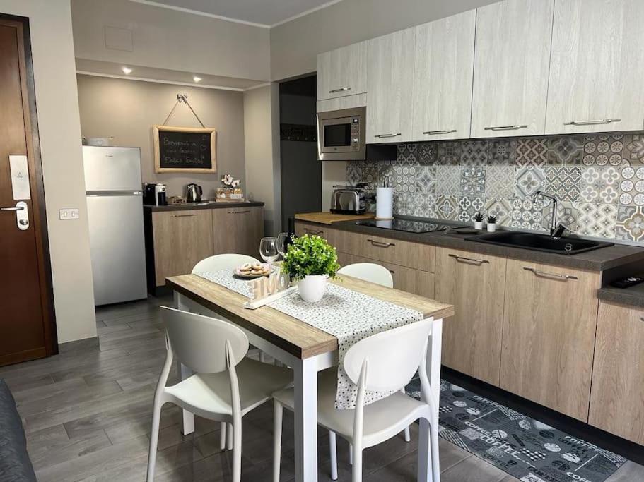 Casa Vacanze “Dolce Sosta” Quartu SantʼElena Εξωτερικό φωτογραφία
