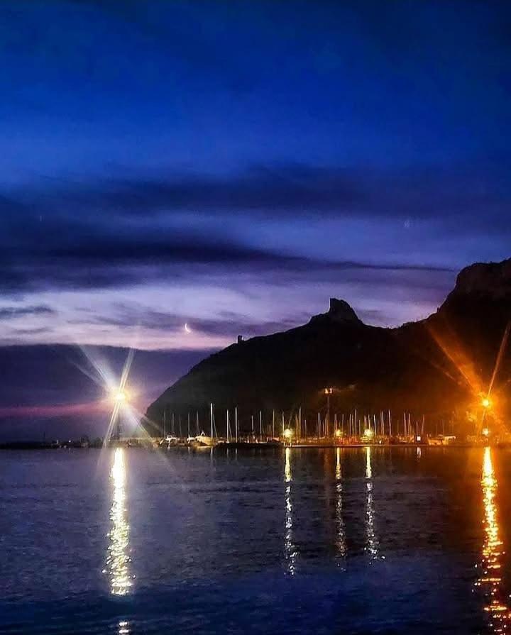Casa Vacanze “Dolce Sosta” Quartu SantʼElena Εξωτερικό φωτογραφία